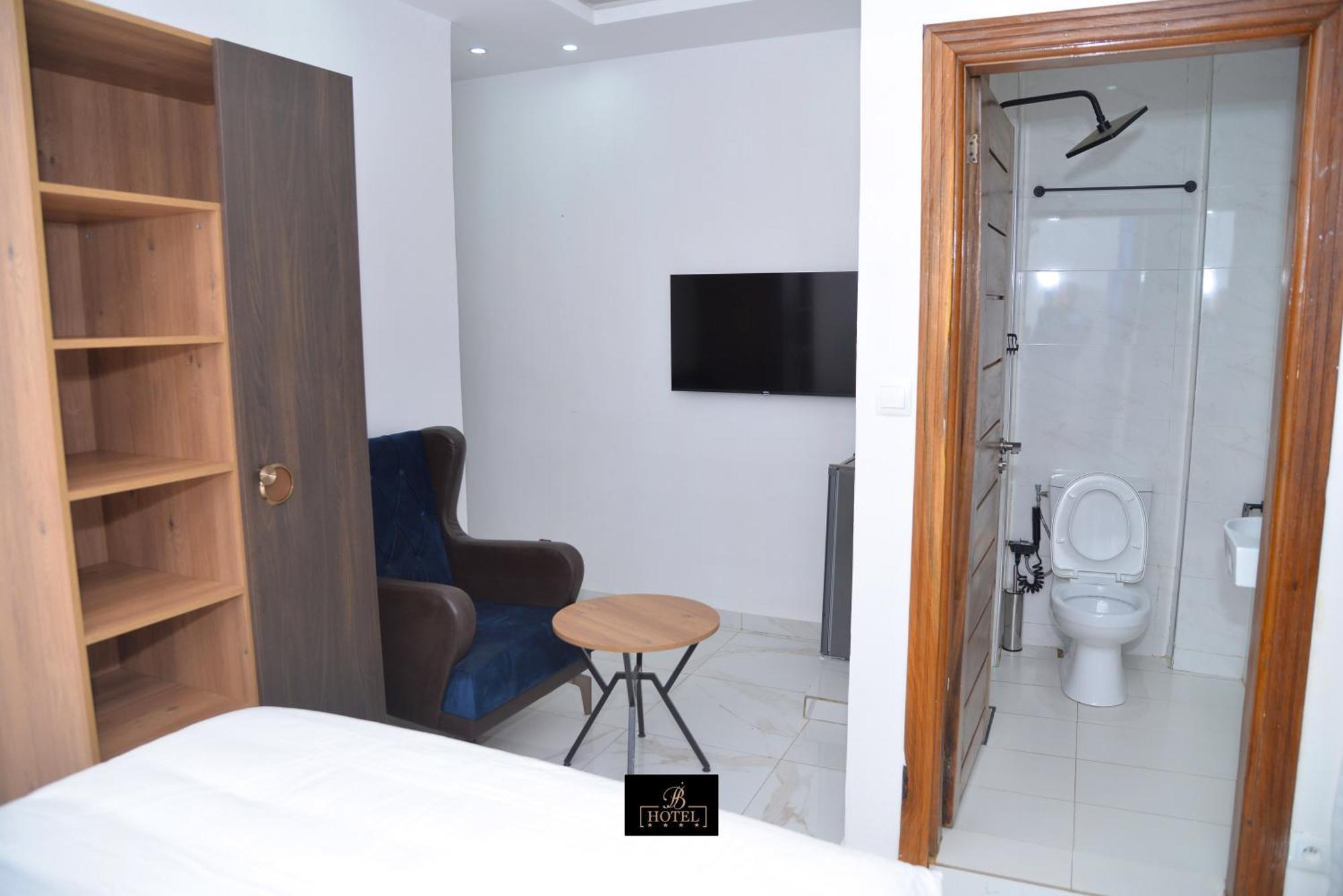 Bi-hotel 2