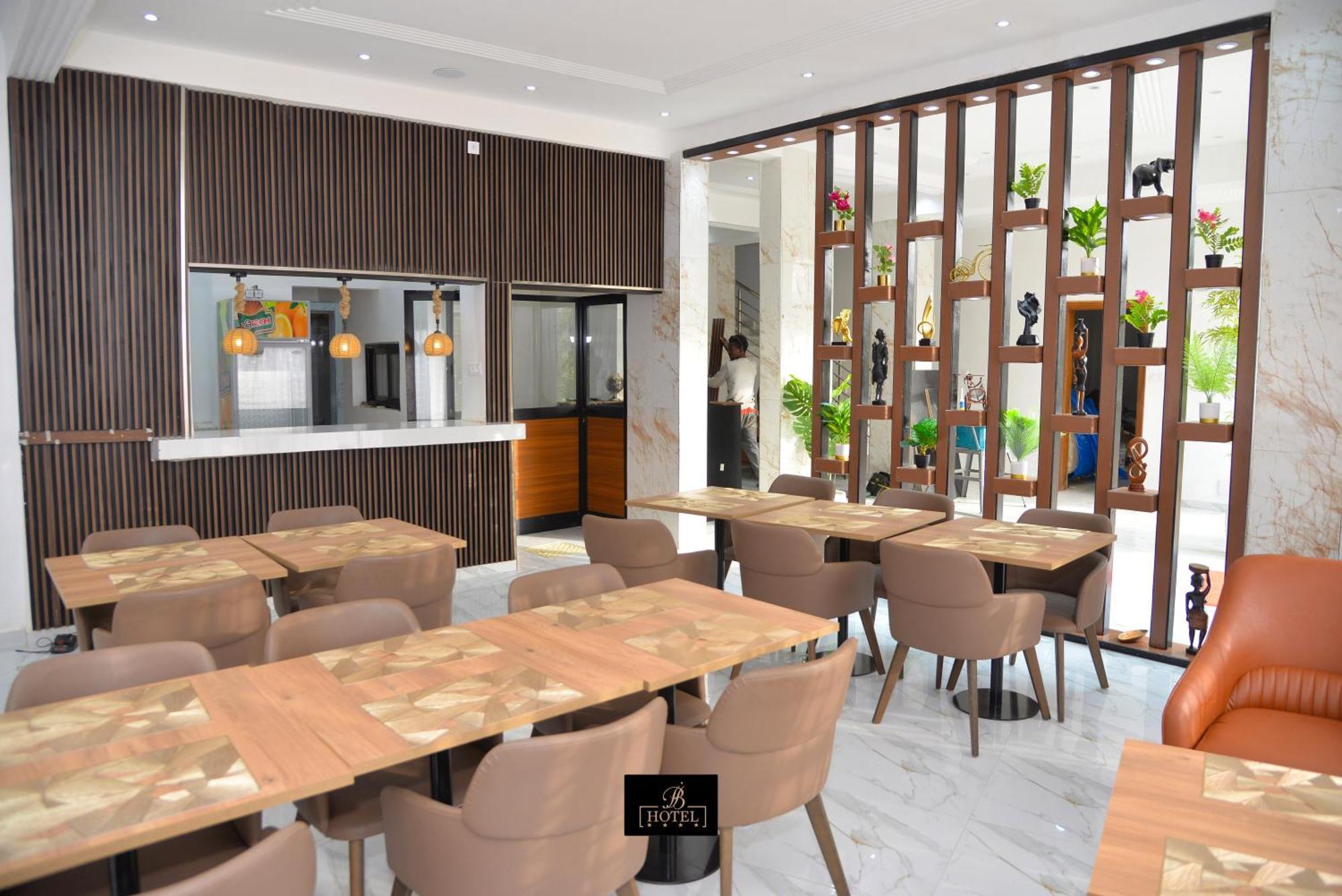 Bi-hotel 2 Hotel *