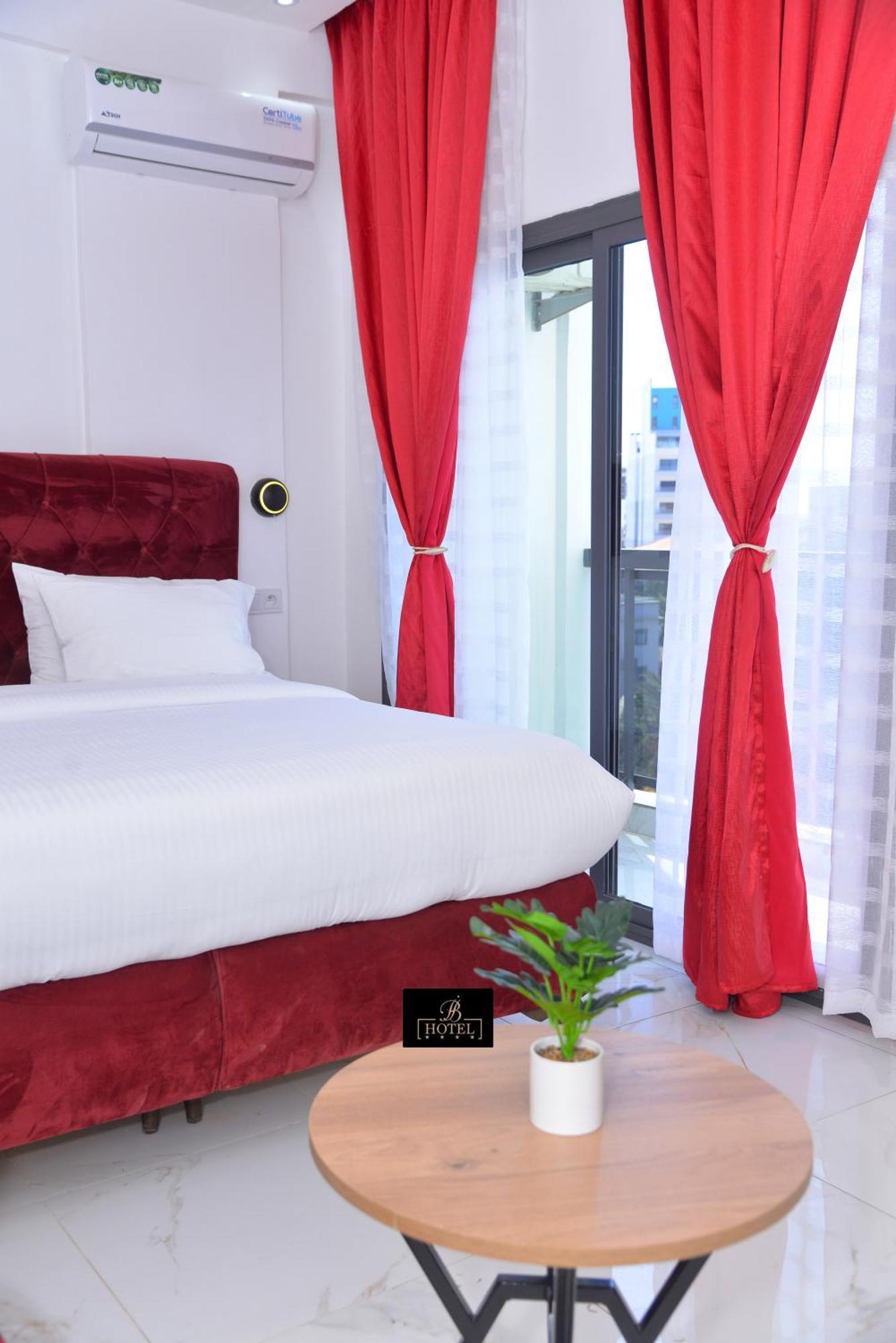 Bi-hotel 2 * Dakar